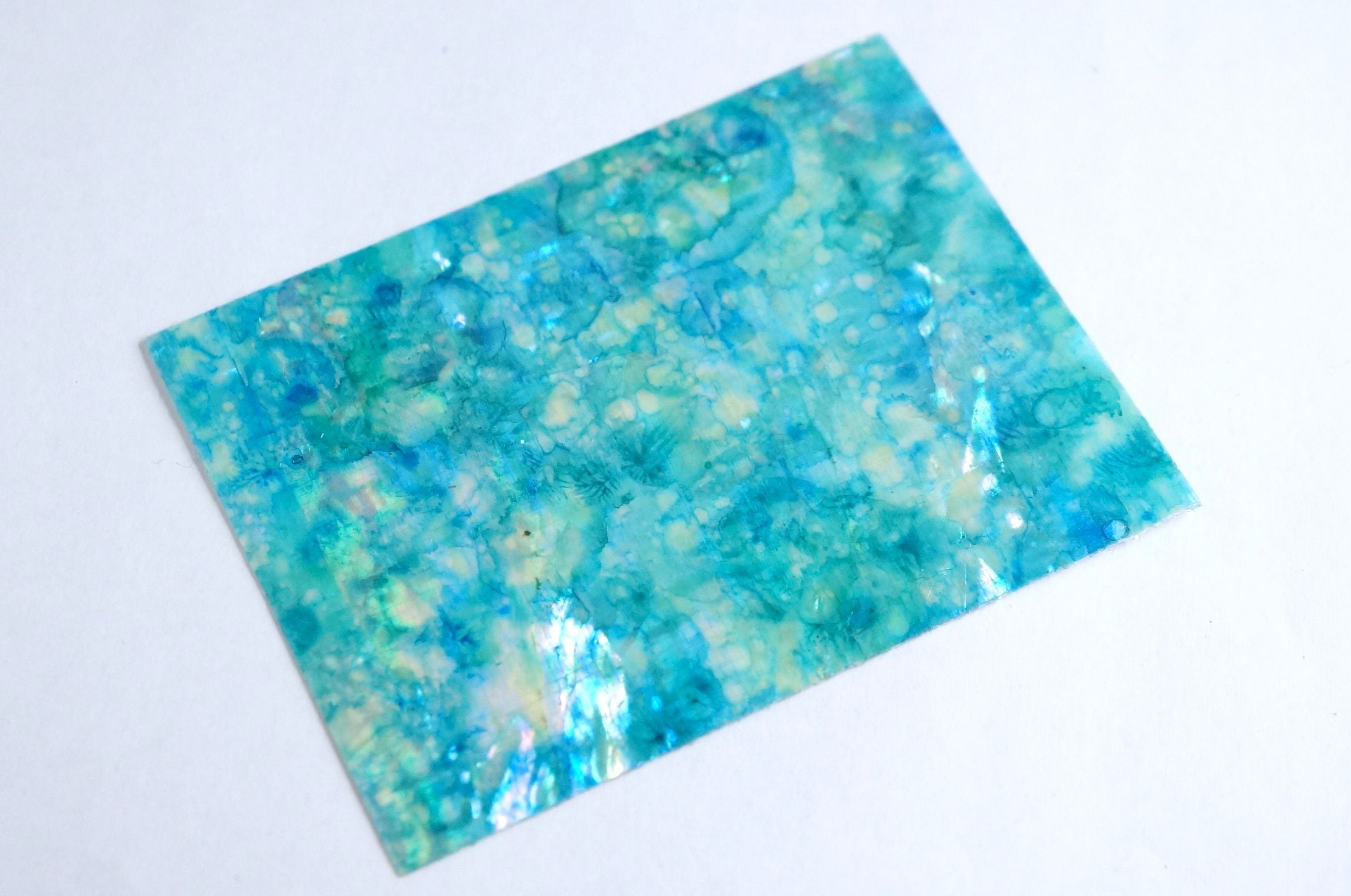 by aIRI Raden Collection Adhesive
