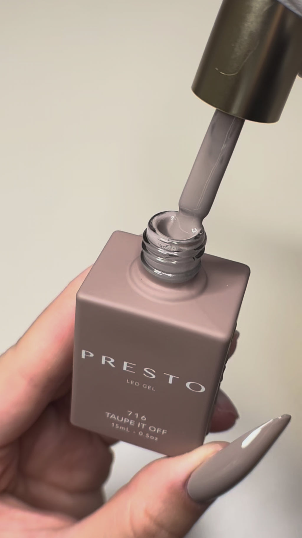 PRESTO Color Series:  TAUPE IT OFF 716