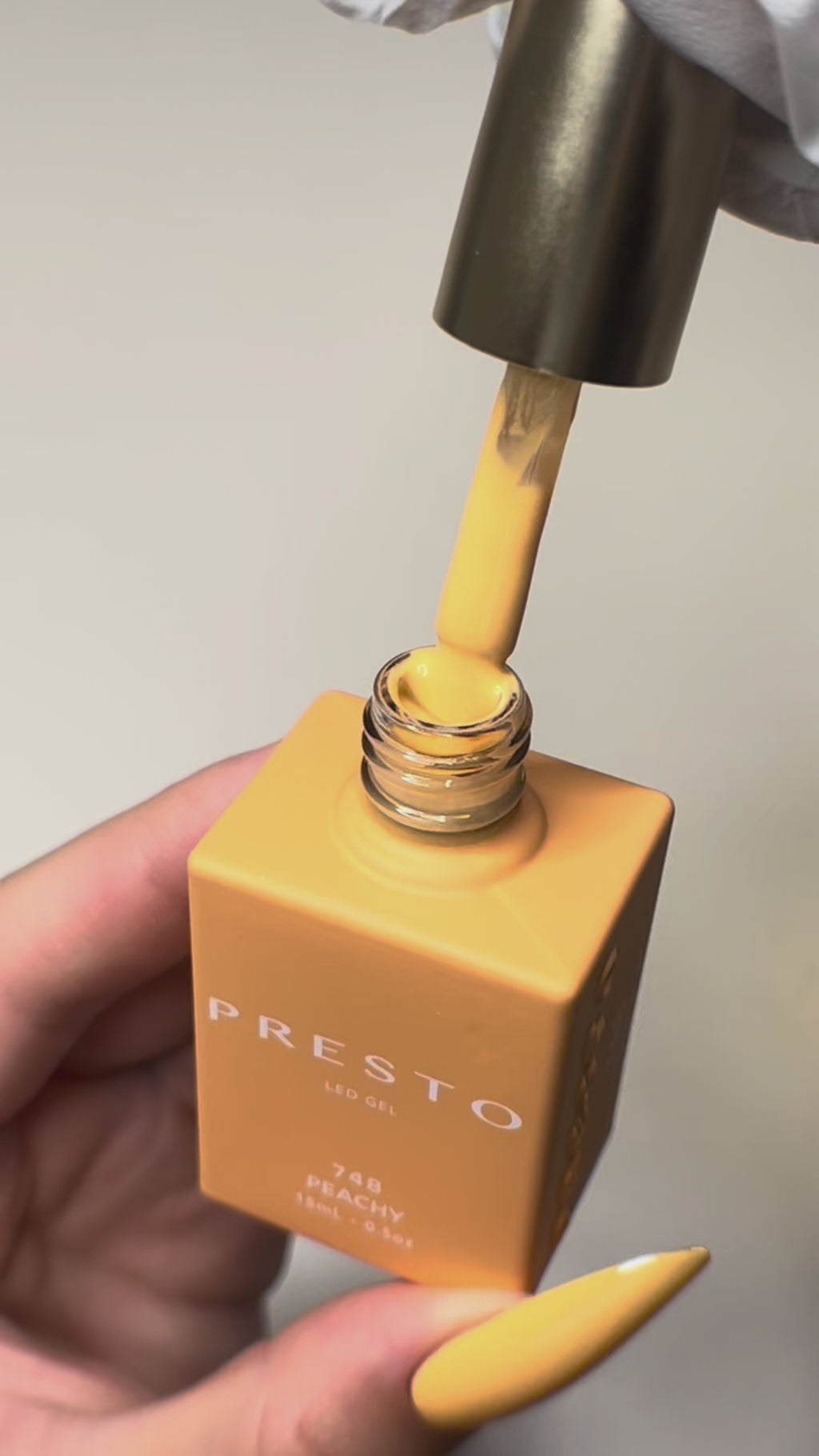 PRESTO Color Series: PEACHY 748